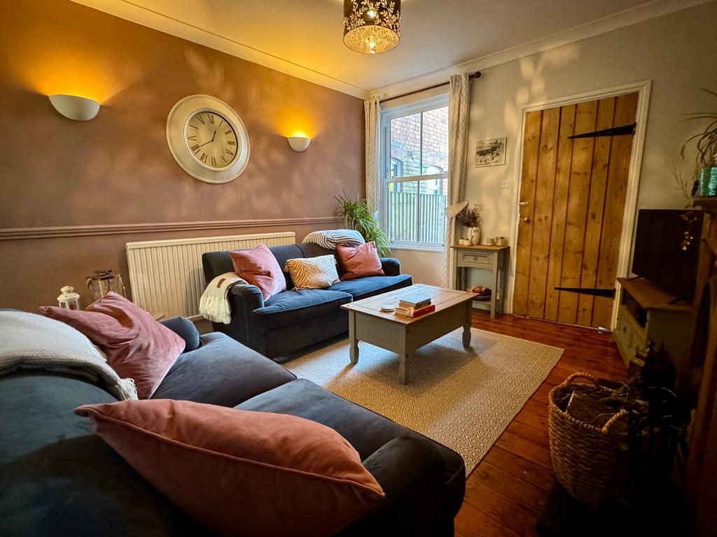 Stanhope Street, Hereford, HR4 2 bed terraced house for sale £249,950