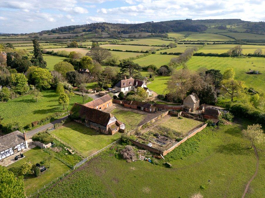 Little Comberton, Pershore... 4 bed detached house for sale £600,000
