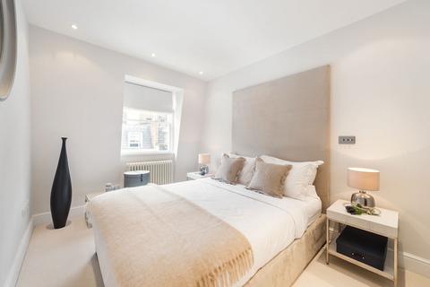 4 bedroom mews to rent, Pavilion Road, London SW1X