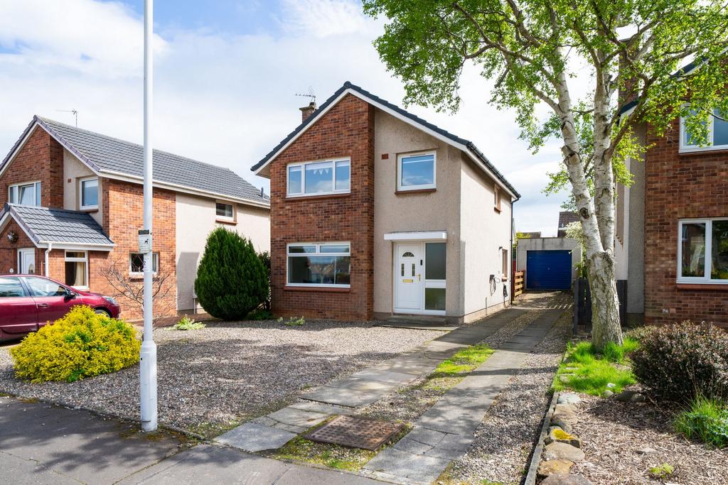 Lawmill Gardens, St Andrews, KY16 3 bed detached house - £375,000