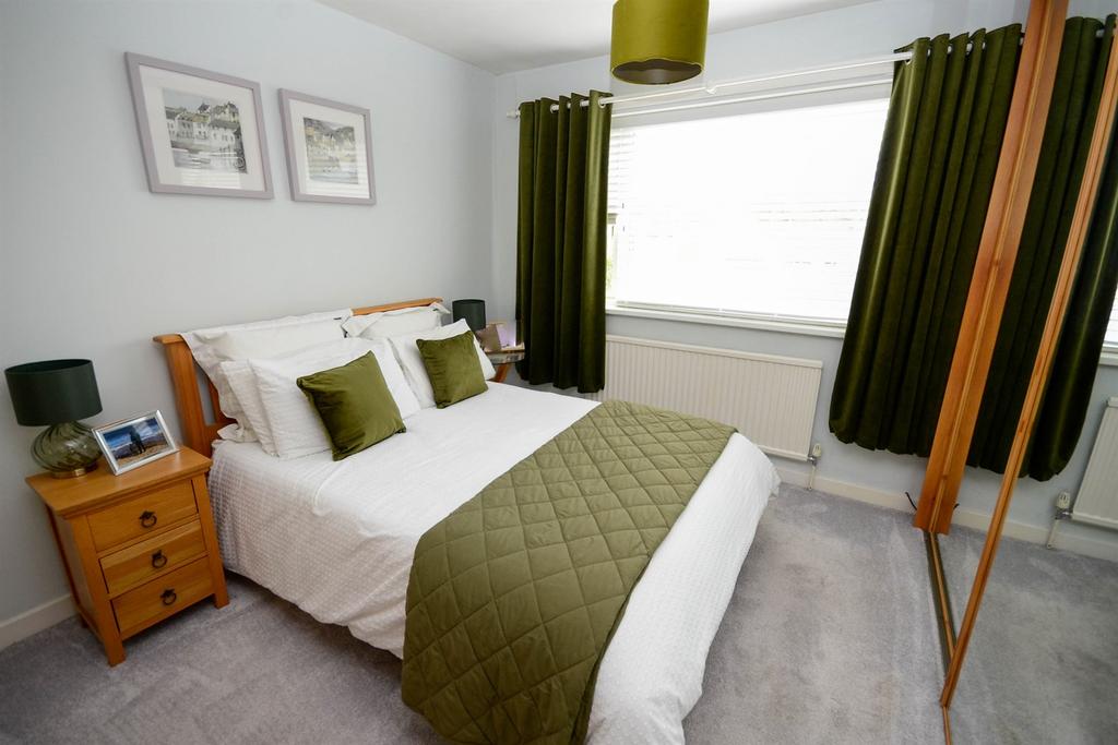 Rear Bedroom