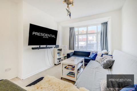 15 Harold Road, Chingford, London, E4 9SN