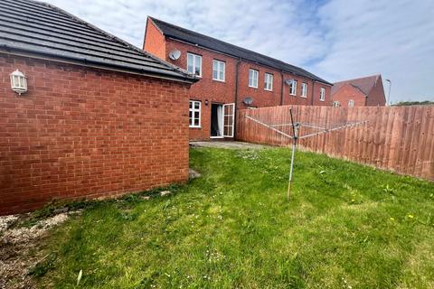 18 Cwrt Newton Pool, Rhoose, Barry, CF62 3LY