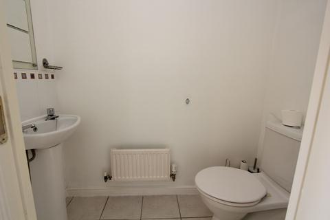 18 Cwrt Newton Pool, Rhoose, Barry, CF62 3LY