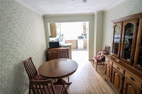 10 Arun Road, Swindon, SN25 3PB