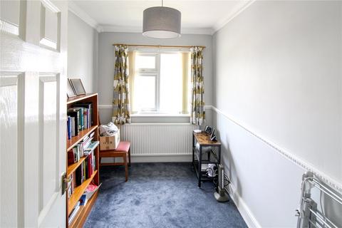 10 Arun Road, Swindon, SN25 3PB