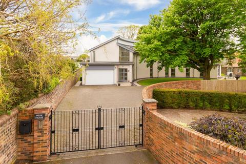 5 bedroom detached house for sale, Heuk House, North Berwick