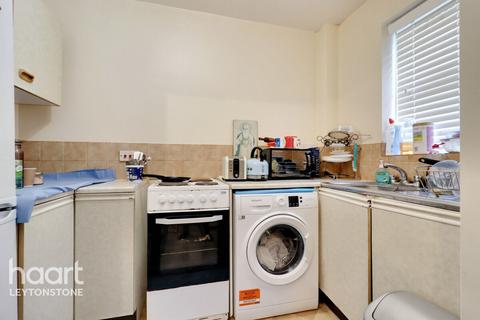 1 bedroom flat for sale, High Road Leytonstone, Leytonstone