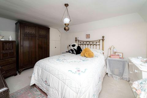 3 bedroom cottage for sale, Maypole Lane, Hoath, CT3