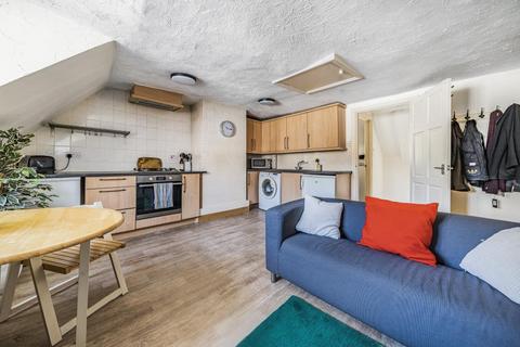 2 bedroom flat for sale, Eton,  Berkshire,  SL4