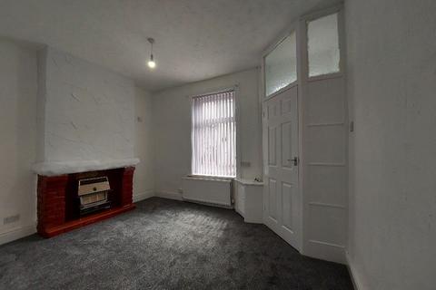 2 bedroom terraced house to rent, St. Cuthbert Street, Burnley BB10