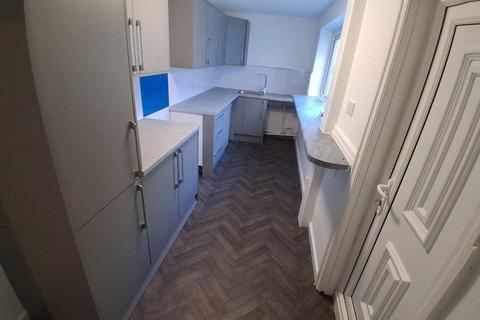 2 bedroom terraced house to rent, St. Cuthbert Street, Burnley BB10