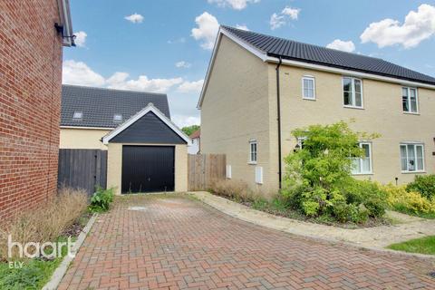 3 bedroom semi-detached house for sale, Sunburst Green, Soham