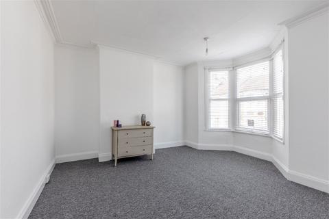 35 Kingston Road, Bristol, BS3 1DS