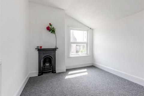 35 Kingston Road, Bristol, BS3 1DS