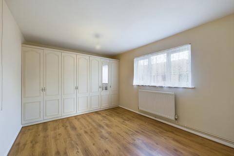 1 bedroom retirement property for sale, Silchester Road, Pamber Heath, RG26