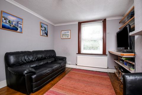 4 bedroom semi-detached house to rent, Mcdowall Road Camberwell SE5