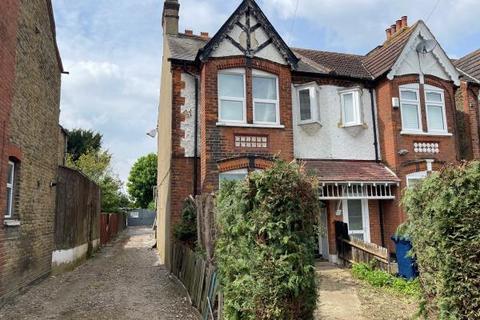 1 bedroom semi-detached house for sale, SOUTHALL UB1