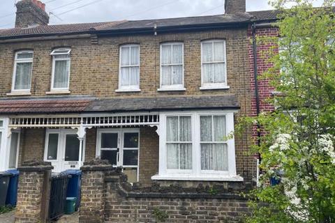 3 bedroom terraced house for sale, SOUTHALL UB2