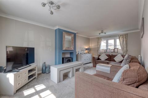 4 bedroom mews for sale, Mill Court, Alvechurch, B48 7JY