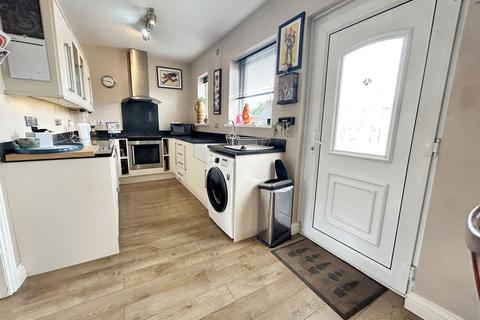 29 Broadpool Green, Whickham, Newcastle Upon Tyne, NE16 4RH