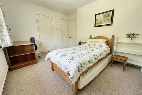 6 Minden Way, Winchester, SO22 4DS