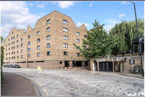 1 bedroom flat to rent, Trafalgar Court, E1W