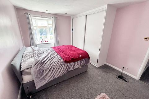 3 bedroom terraced house for sale, Arklecrag, Washington , Washington, Tyne and Wear, NE37 1RA