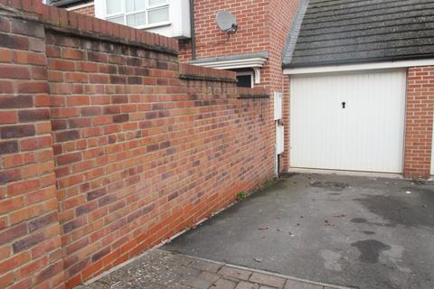 4 bedroom house to rent, Woodvale, Kingsway, Gloucester, GL2