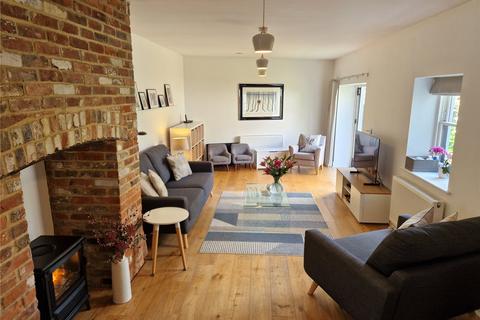 3 Bridge Road, Chertsey, KT16 8JH