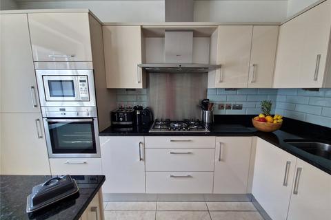 3 Bridge Road, Chertsey, KT16 8JH
