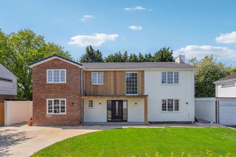 5 bedroom detached house for sale, Seeleys Road, Beaconsfield, HP9
