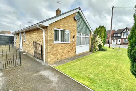 3 bedroom bungalow for sale, Holly Grove, Brierley, Barnsley, S72