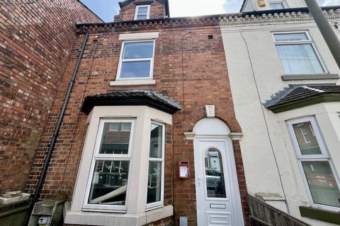 3 bedroom terraced house to rent, Dean Street, Langley Mill, NG16