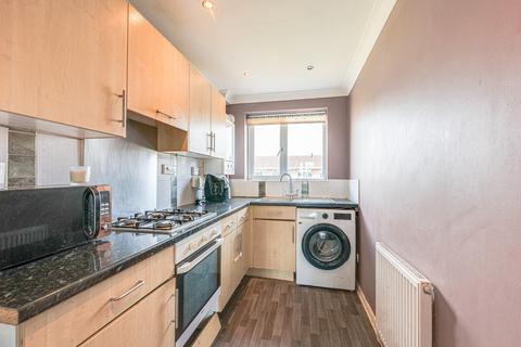 1 bedroom maisonette for sale, Hilton Road, Canvey Island, SS8