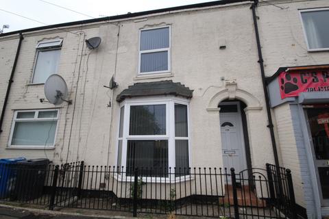 2 bedroom terraced house to rent, Estcourt St, Hull, HU9