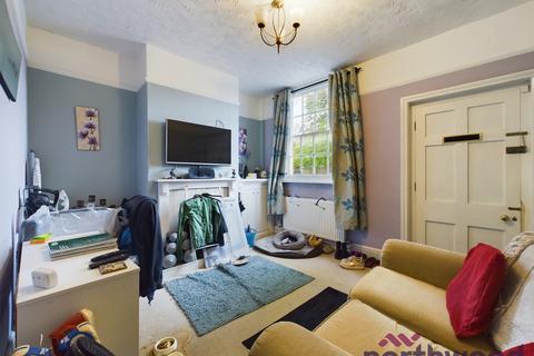 2 bedroom terraced house for sale, James Street, Macclesfield SK11