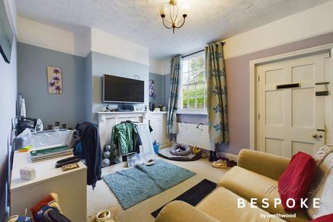 2 bedroom terraced house for sale, James Street, Macclesfield SK11