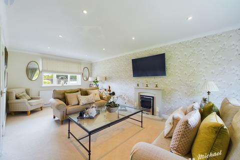 4 bedroom house for sale, Rumptons Paddock, Grendon Underwood, Aylesbury, Buckinghamshire