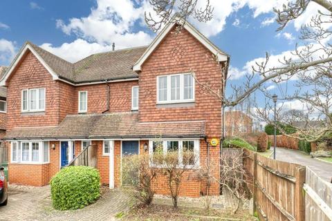 4 bedroom semi-detached house for sale, Molesey Road, Walton-On-Thames, KT12