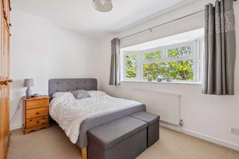 3 bedroom semi-detached house for sale, Queens Walk, Ashford, Surrey