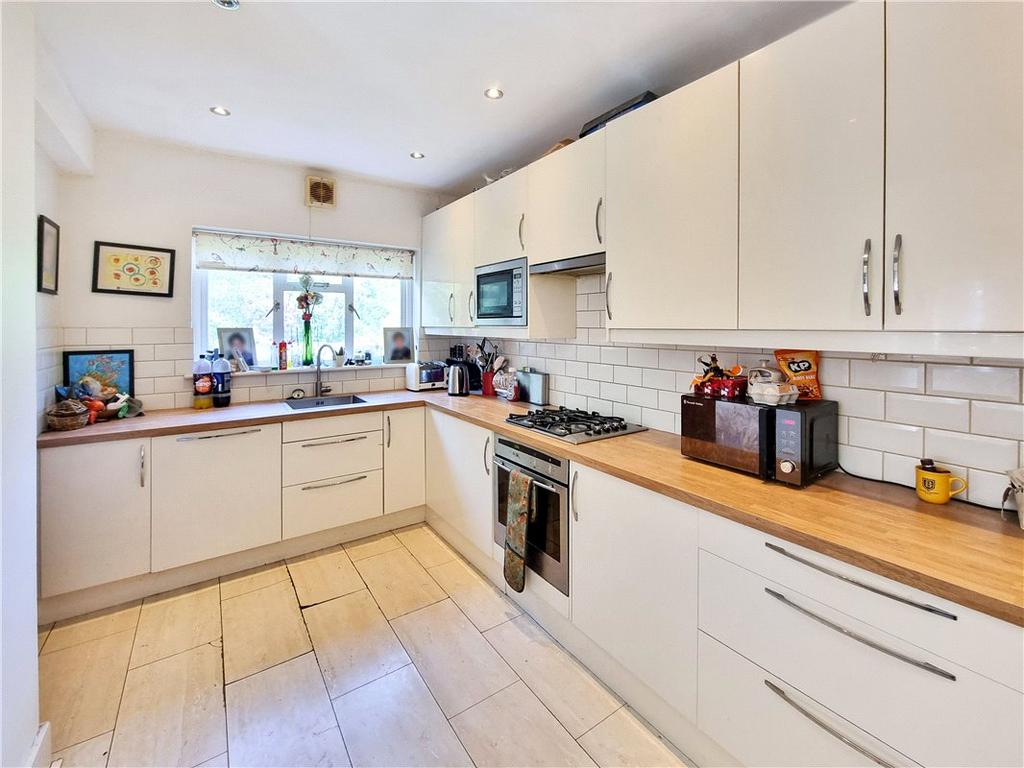 St. Pauls Wood Hill, Orpington, Kent... 3 bed detached house for sale