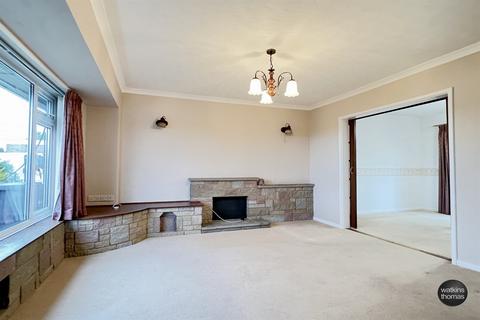 42 Chartwell Road, Hereford, HR1 2TU