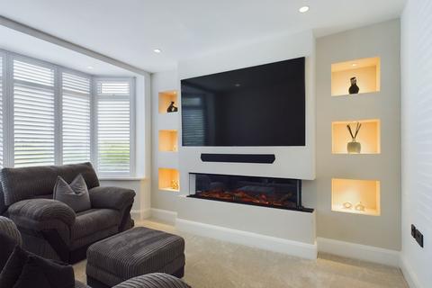220 Bescar Lane, Scarisbrick, Ormskirk, L40 9QT