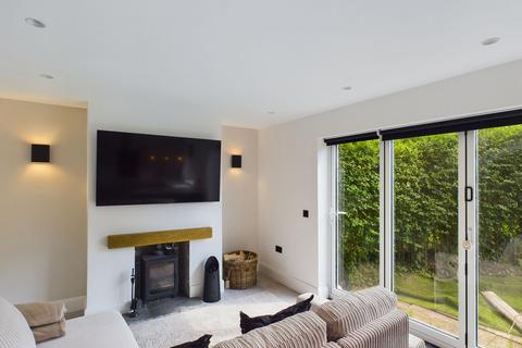 220 Bescar Lane, Scarisbrick, Ormskirk, L40 9QT