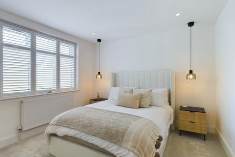 220 Bescar Lane, Scarisbrick, Ormskirk, L40 9QT