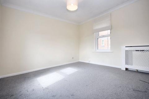 2 bedroom apartment for sale, Howden Way, Eastmoor, Wakefield, West Yorkshire