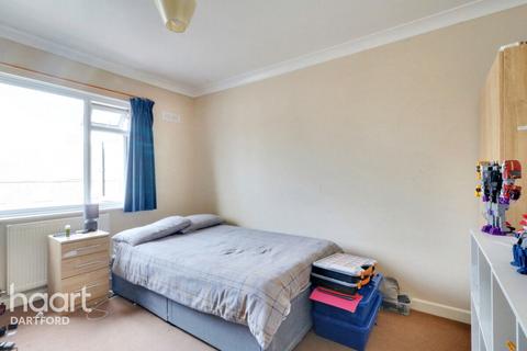 7 Childs Crescent, Swanscombe, DA10 0EA