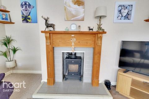 7 Childs Crescent, Swanscombe, DA10 0EA
