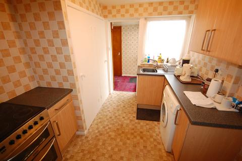 3 bedroom semi-detached house to rent, Farnham Road, Newton Hall, Durham, County Durham, DH1
